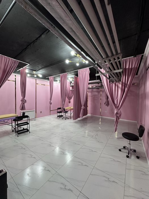 Аренда мест в салоне Уркер