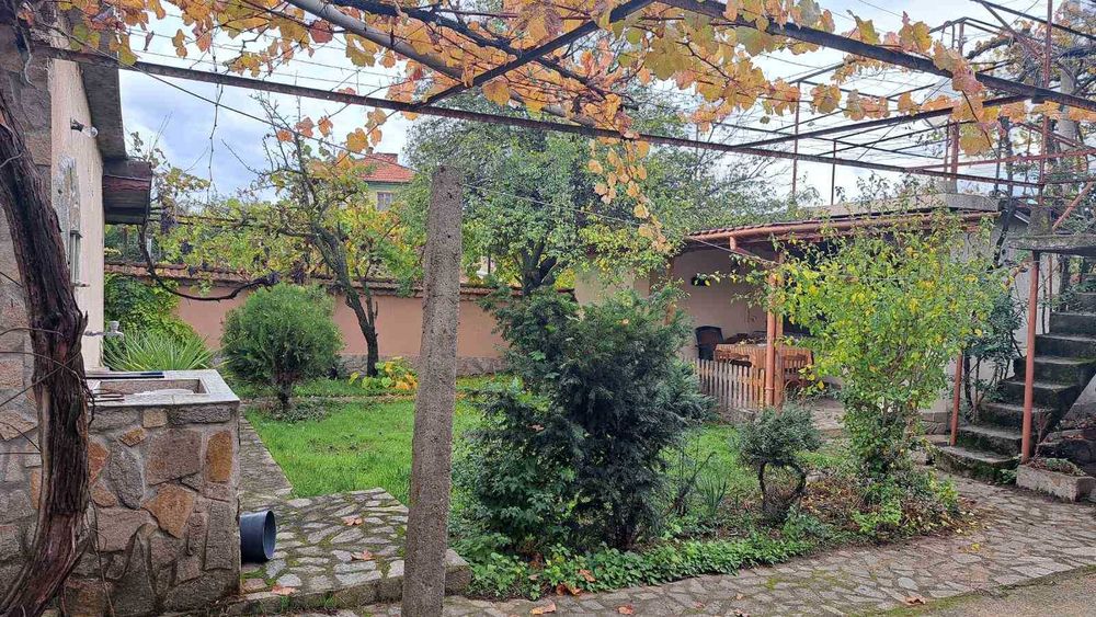 Продава се Къща в Павел баня - 158 кв.м за 646 €/кв.м - Снимка #1