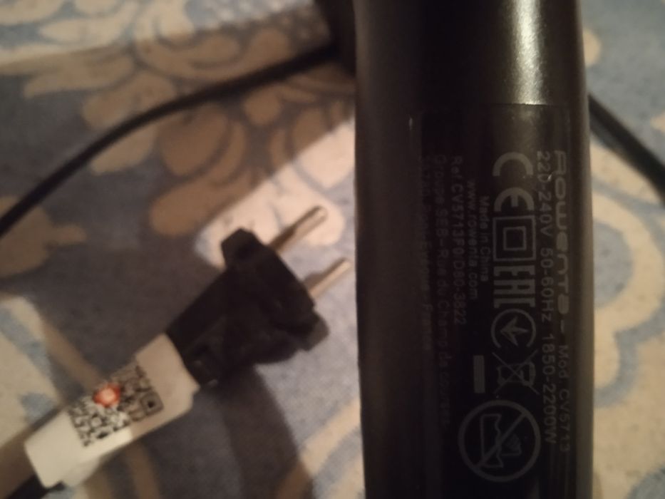 Продам фен для волос 2200W