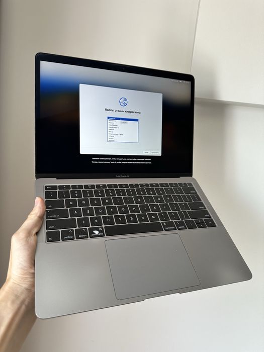 Macbook Air (2018) 16GB/128GB Intel Core i5