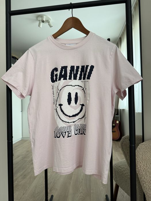 GANNI “Love club” розова тениска