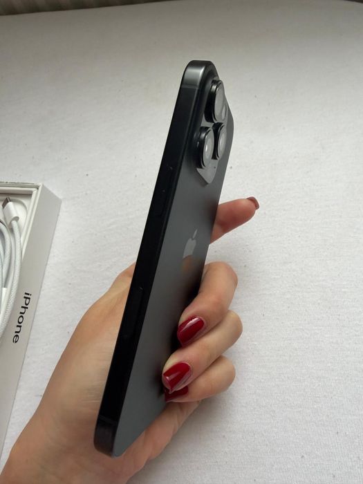 IPHONE 16 PRO Impecabil