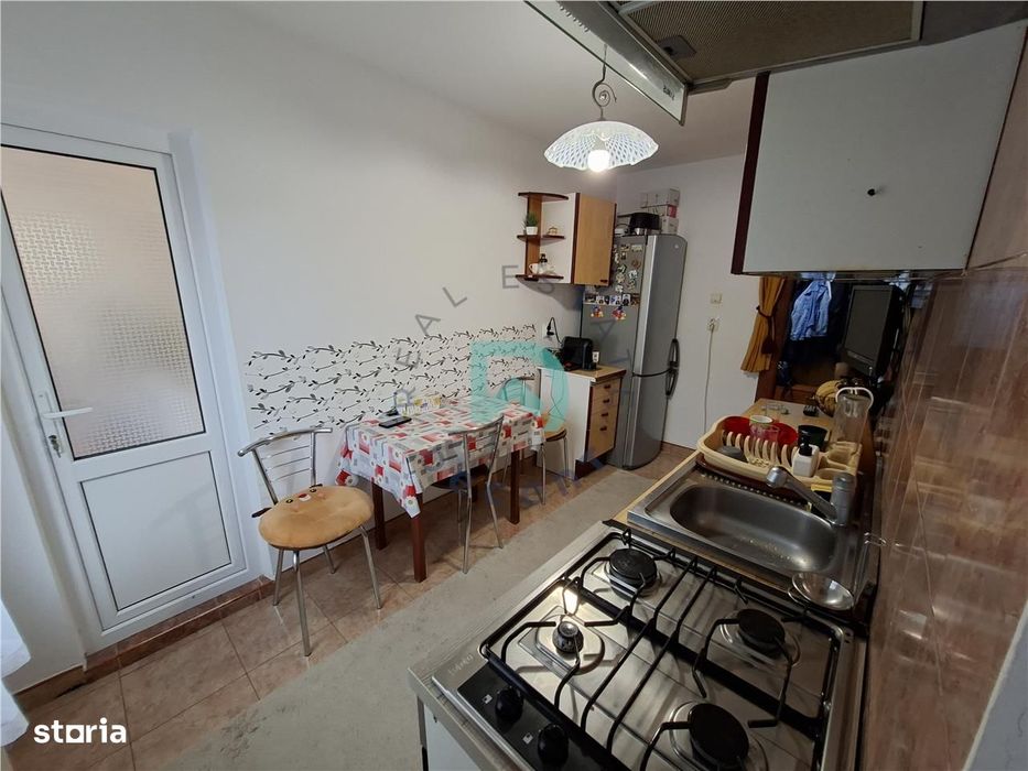 Apartament 3 camere Florilor, 72 mp - Brasov