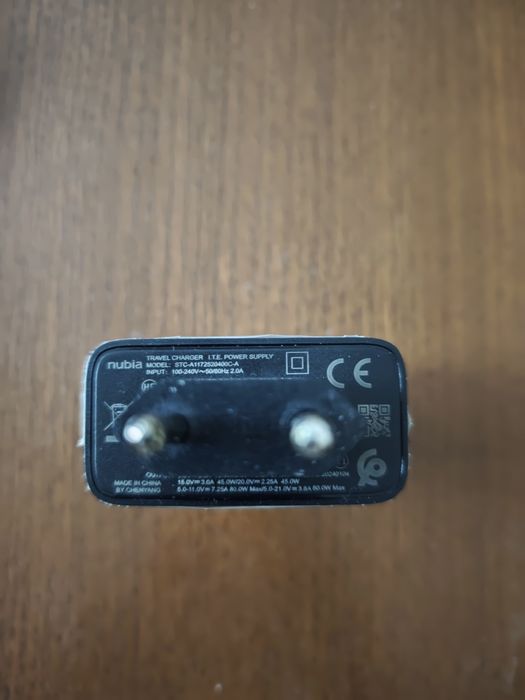 ZTE / Nubia Z60 ULTRA