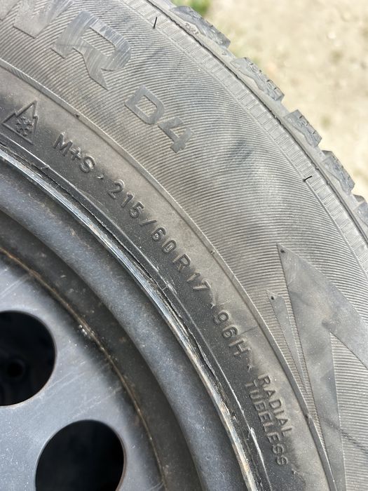 Jante roti Opel astra J K 215 60 17 Nokian