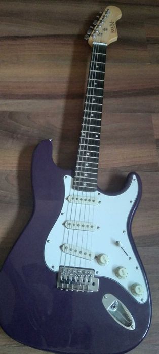 Електрическа китара RockTile