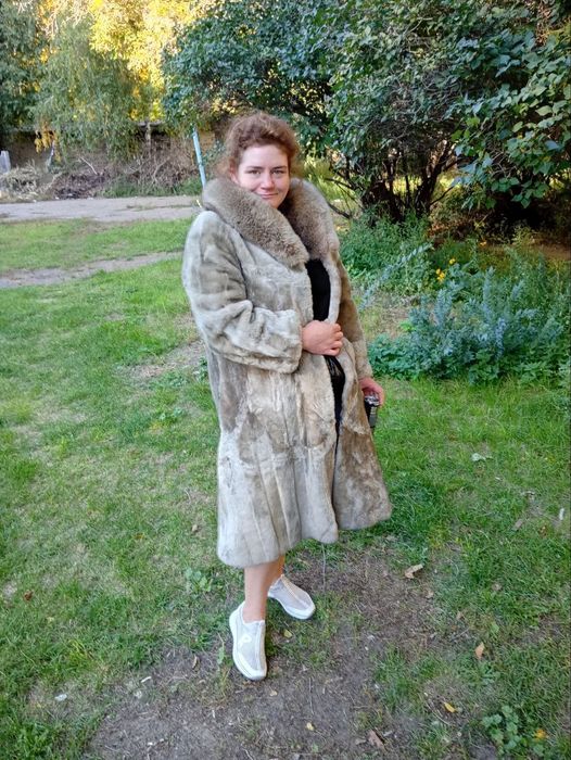 Шуба мутоновая мех песец