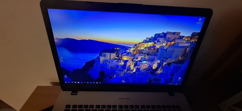 Laptop Asus Vivobook