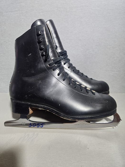 Patine 3055 gheata patinaj artistic  Riedell din piele naturala  marime  41  ( 27   cm lungime interioara)