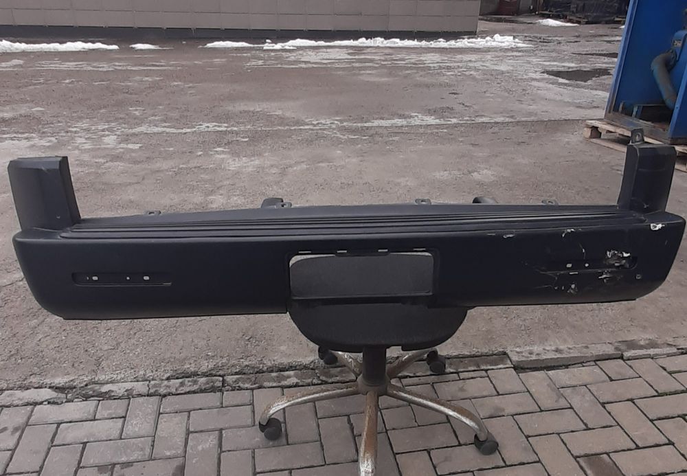 Задний бампер на Range Rover  DISCOVERY