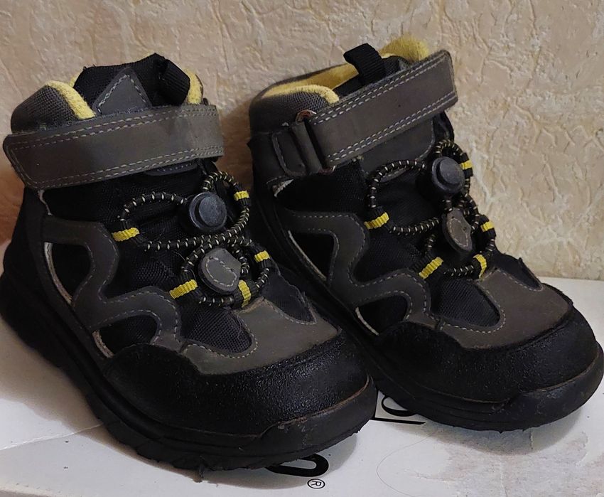 Сапожки ботинки для мальчика и девочки