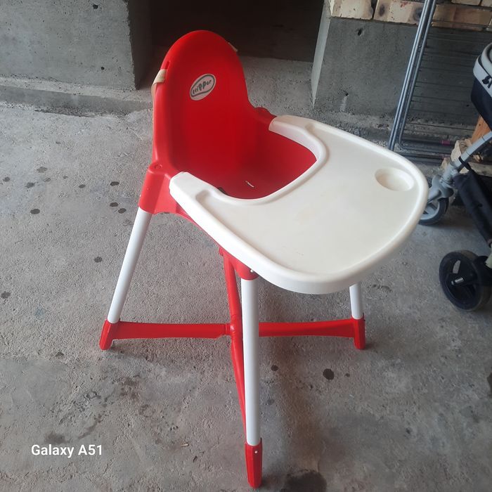 Bolalar ovqatlanadigan stoli