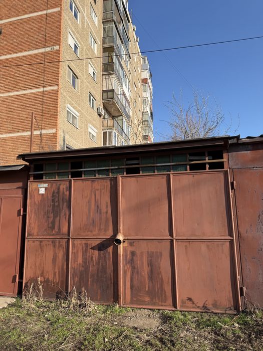 Inchiriez garaj Aradul Nou