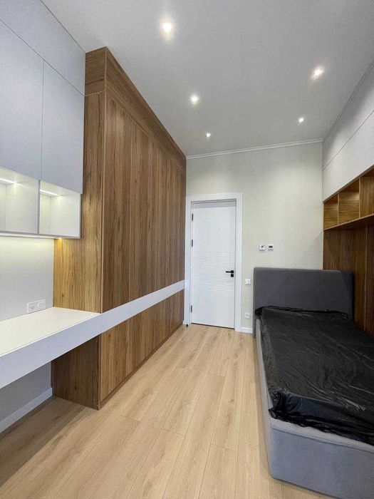 ЖК NRG Oybek. новая 2х ком