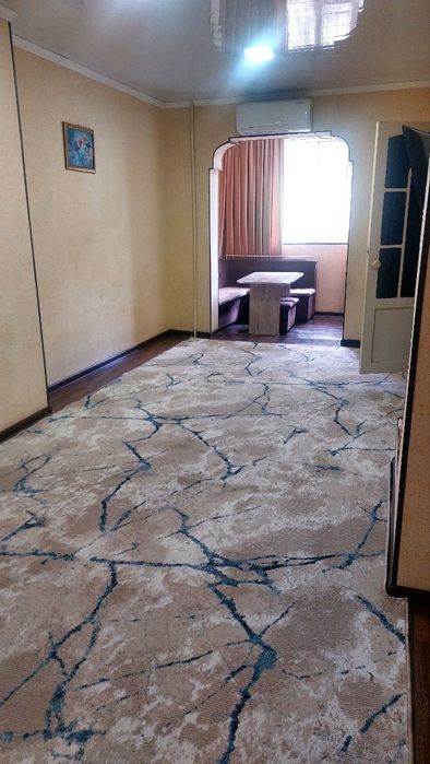 Срочно  сдаётся  квартира  сергели  7 3 ком семья рядом метро линия 4