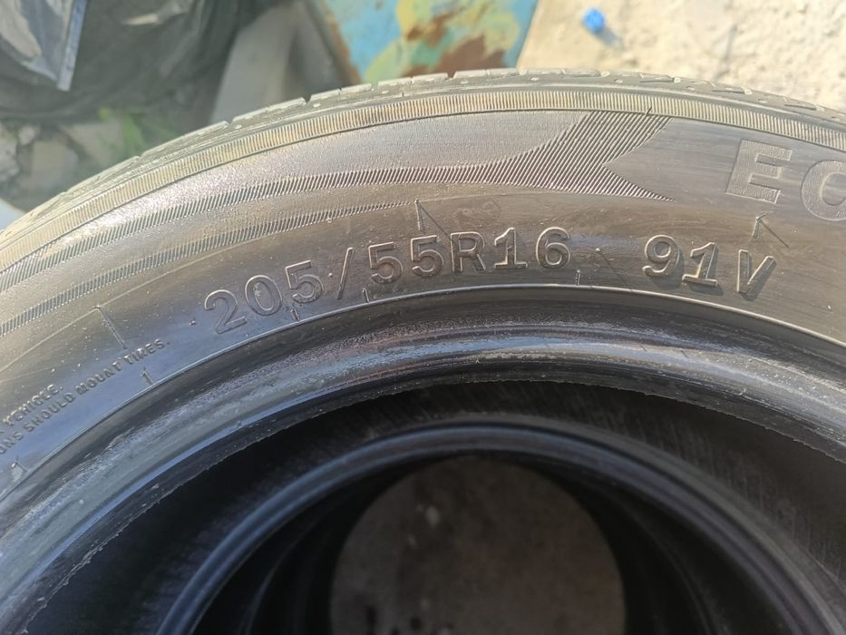 Продам шины размер 16