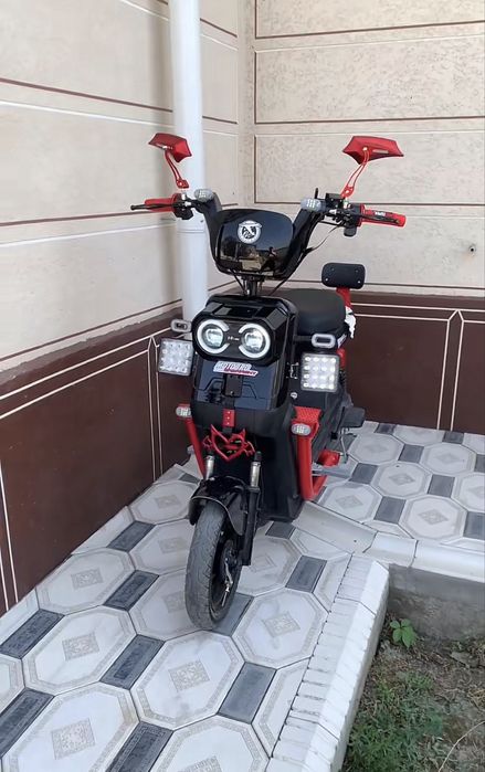 Электроскутер танк 108