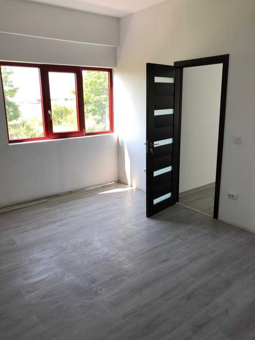 Inchiriez Hala Zona Fabricii De Avioane