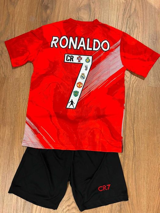 Promotie: Tricouri Echipamente Compleu fotbal copii – Cristiano Ronaldo