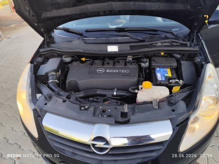 Vând Opel CORSA  in stare  foarte buna