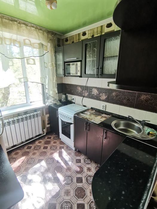 Продаётся 1-ком кв-ра в Пришахтинске. 22 Мкр дом 18