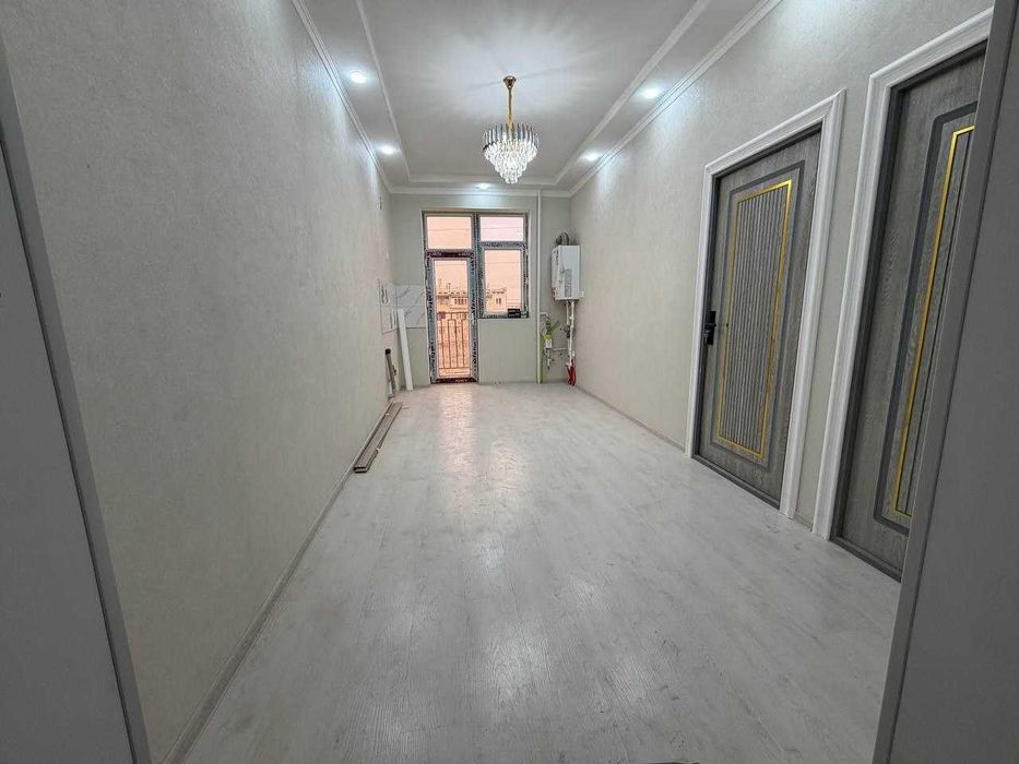 1 хоналик квартира 3 кават кирпичный дом, 5 микр