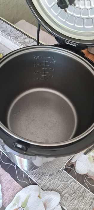 Мультиварка Polaris