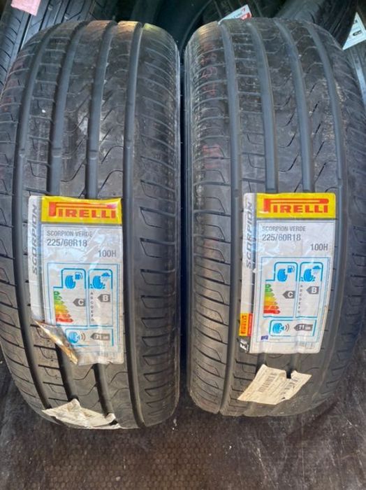 vand 2 anvelope 225/60/18 pirelli de vară noi
