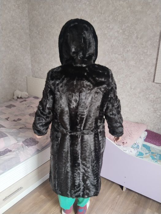 Продам шубу в нормальном состоянии