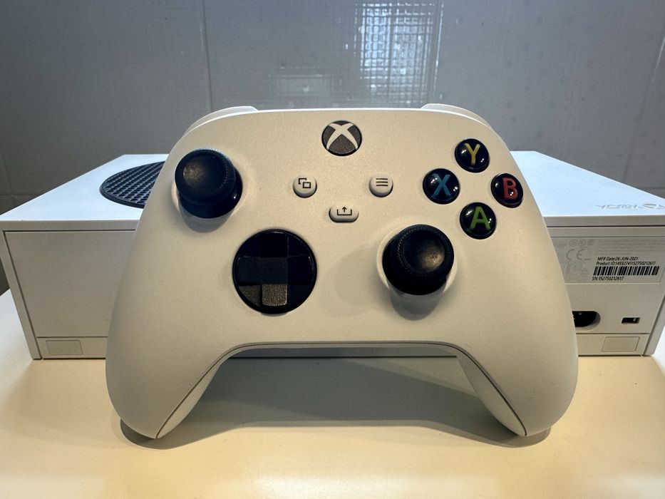 XBOX series S (absolut nou)