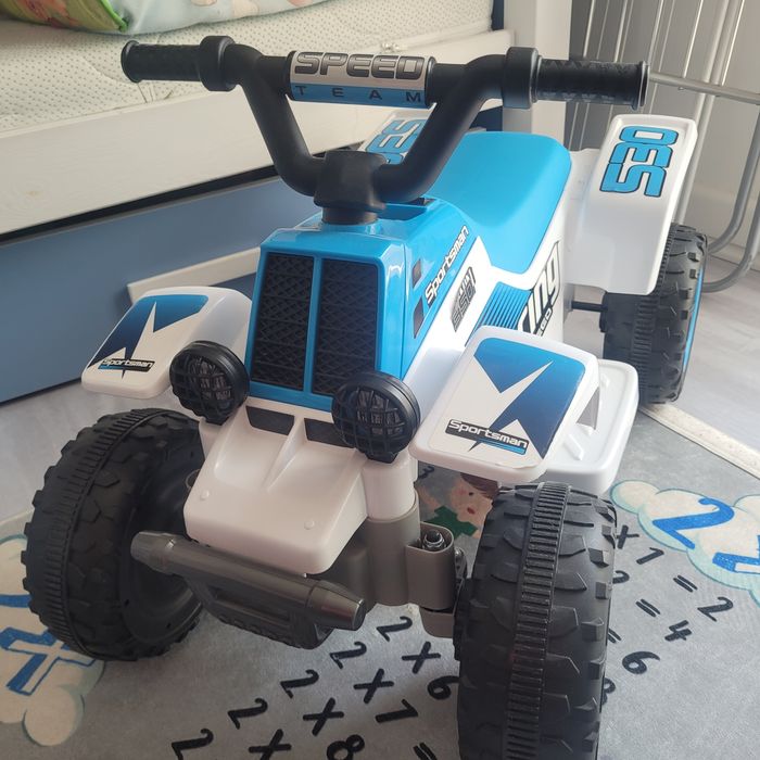 Masina electrica copiii