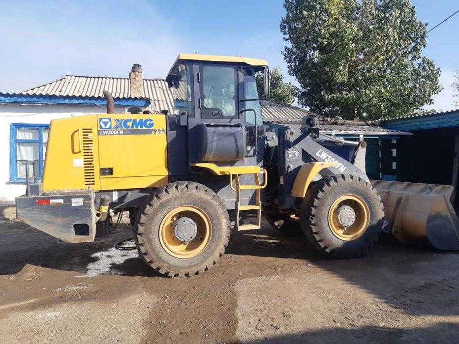 Продам погрузчик