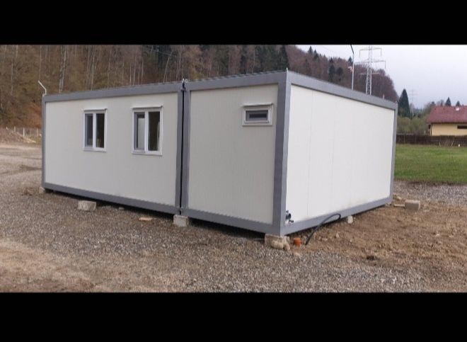 Vand containere apartament. Dormitor, living, bucatarie,baie cu dus