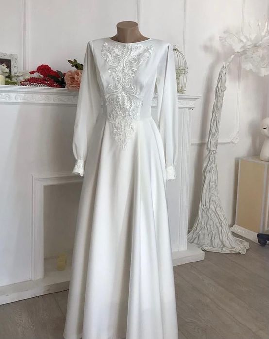 Арық қыздың үлкен сиськи