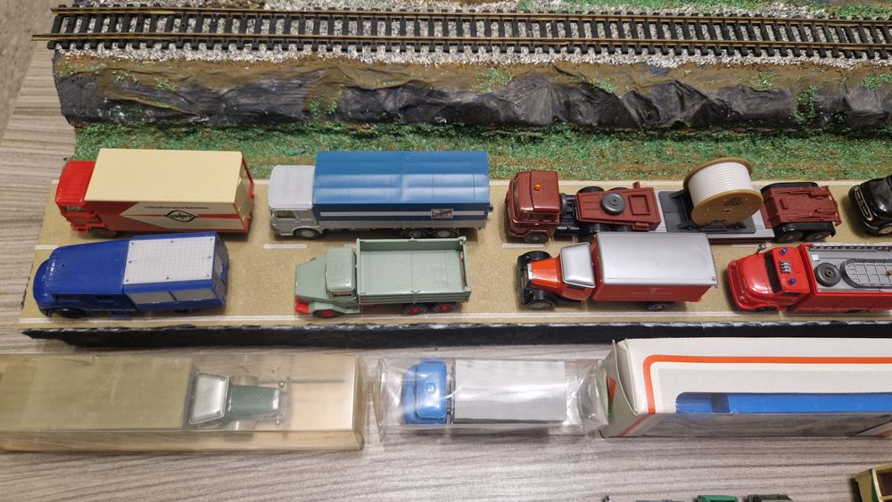 Colectie autovehicule scara HO 1:87