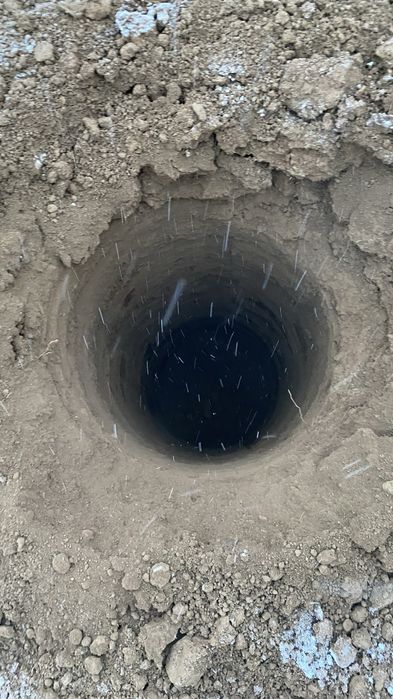 Экскаватор погрузчик три в одном