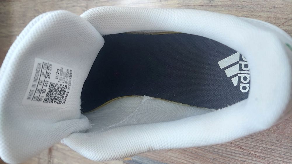 Маратонки Adidas 44 2/3