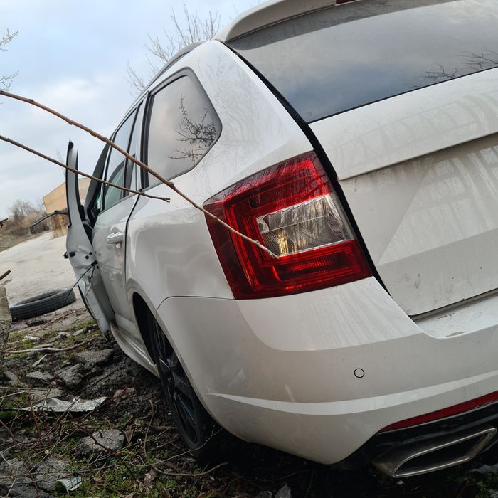 Шкода октавия 3 vrs 2.0тди на части