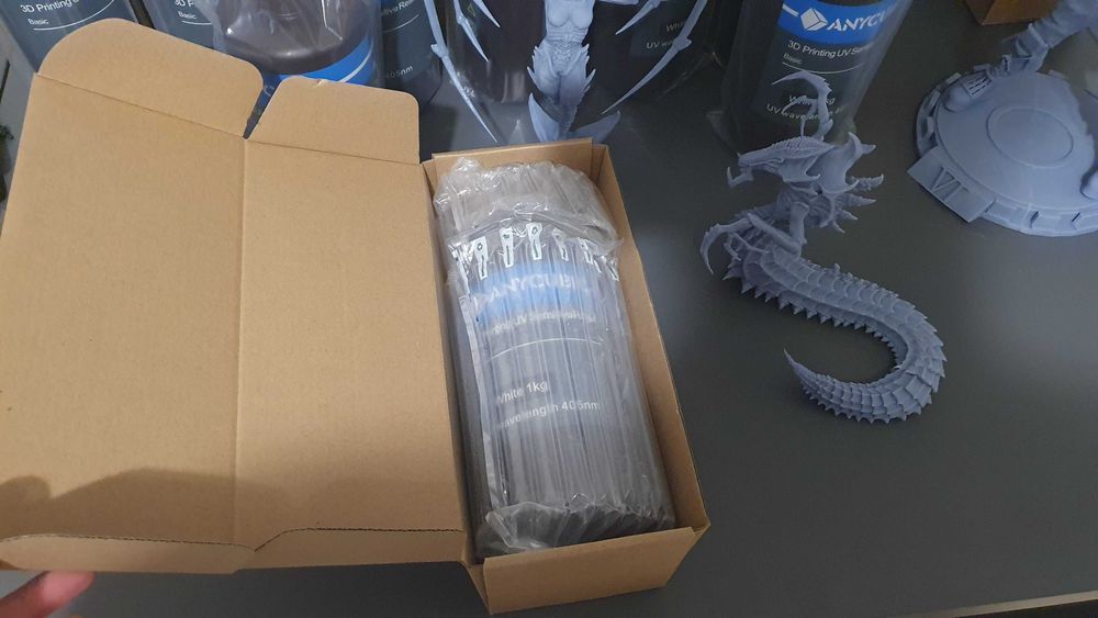 3D Resin / Смола 1л. Anycubic за SLA 3D принтер - сиво, черно и бяло