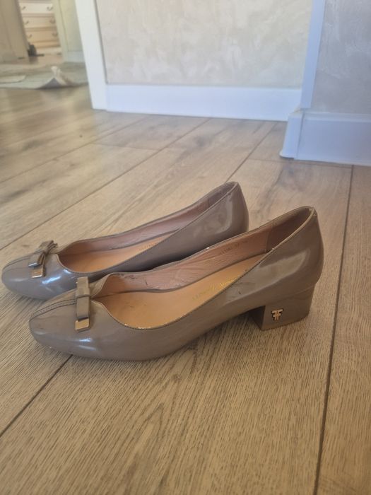 Продам классные Туфли