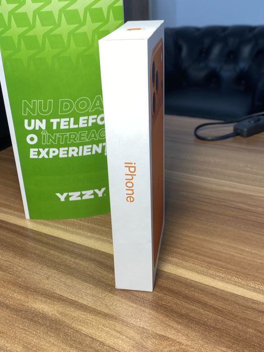 iPhone 17 Pro Max • 256 GB • Cosmic Orange