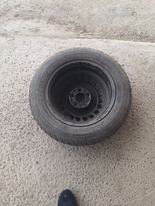 Продам диск с резиной.