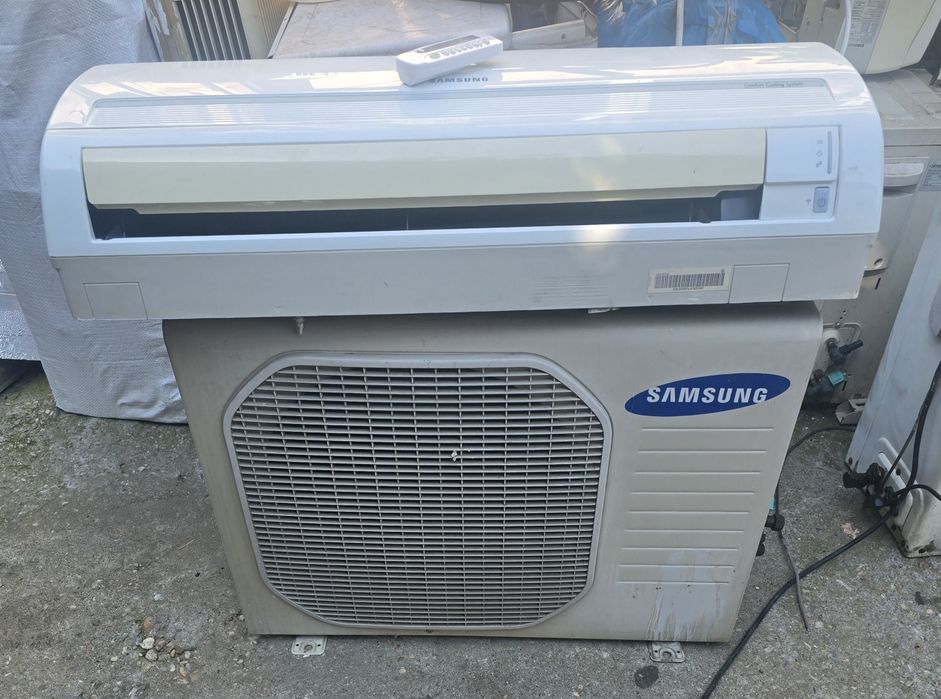 Aer conditionat Samsung,  on /off,12000btu cu montaj inclus