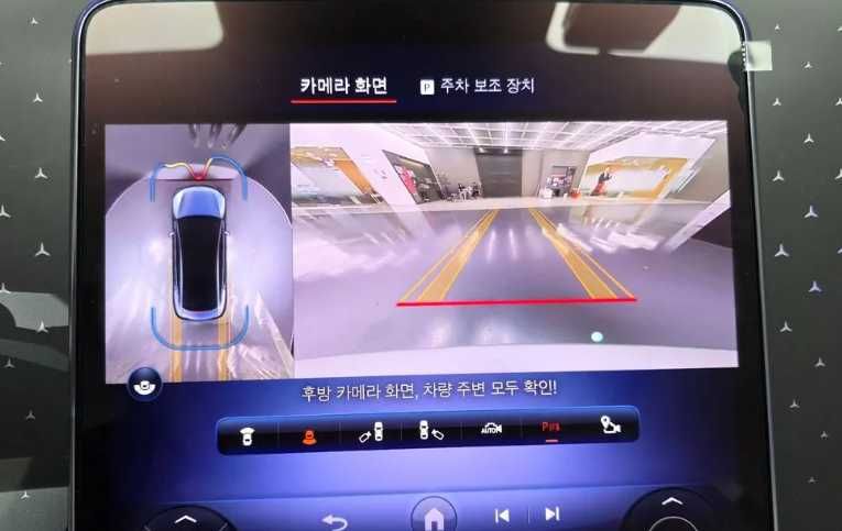 Mercedes-Benz EQE 350+