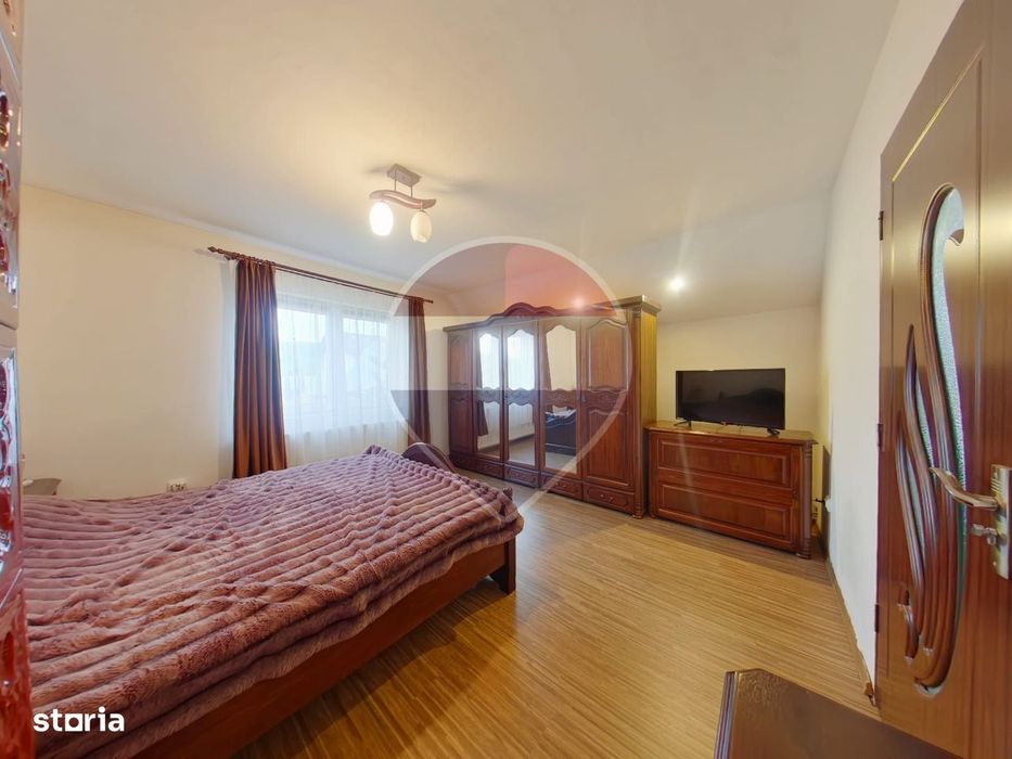 Casă / Vilă cu 4 camere de vânzare