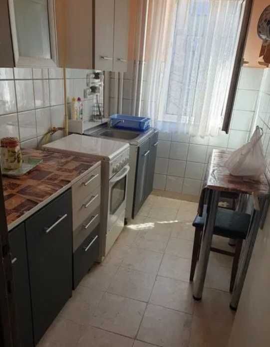 Дава се под наем Двустаен апартамент в Пловдив, Гагарин - 65 кв.м за 219.3 € - Снимка #4