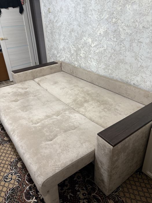 Продам диван в идеальном состоянии