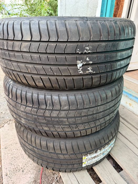 Black Arrow P16 235/45 R18 98 W