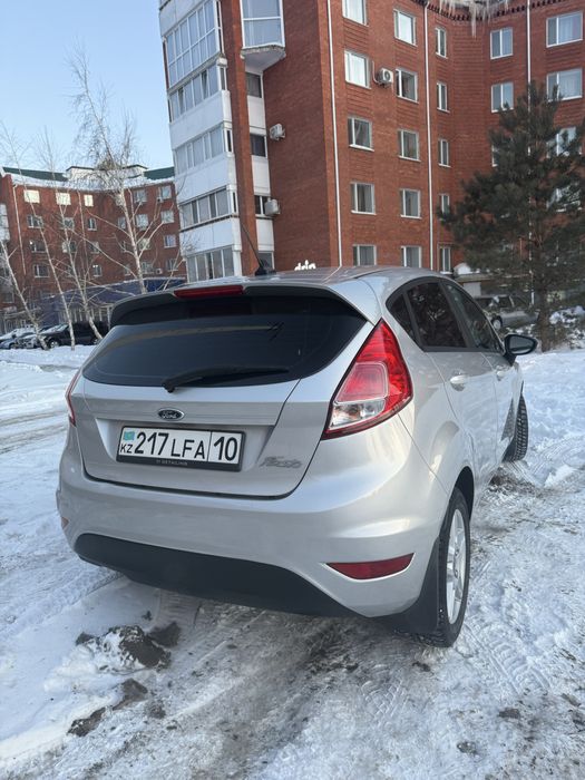 Форд Фиеста 2017