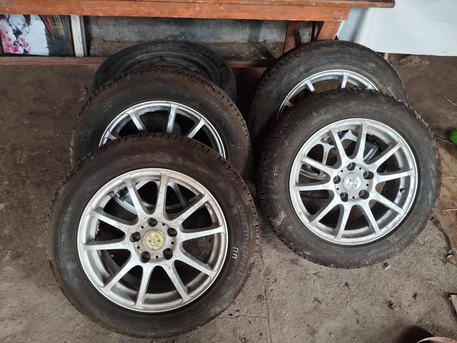 Титанка дискі дөңгелегімен. Титанка с шиной.